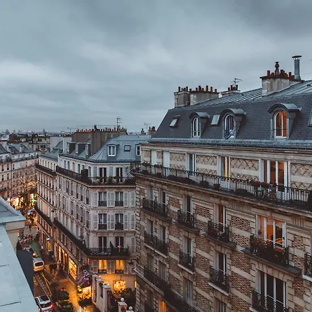 Hoy - Yoga 4* Parigi