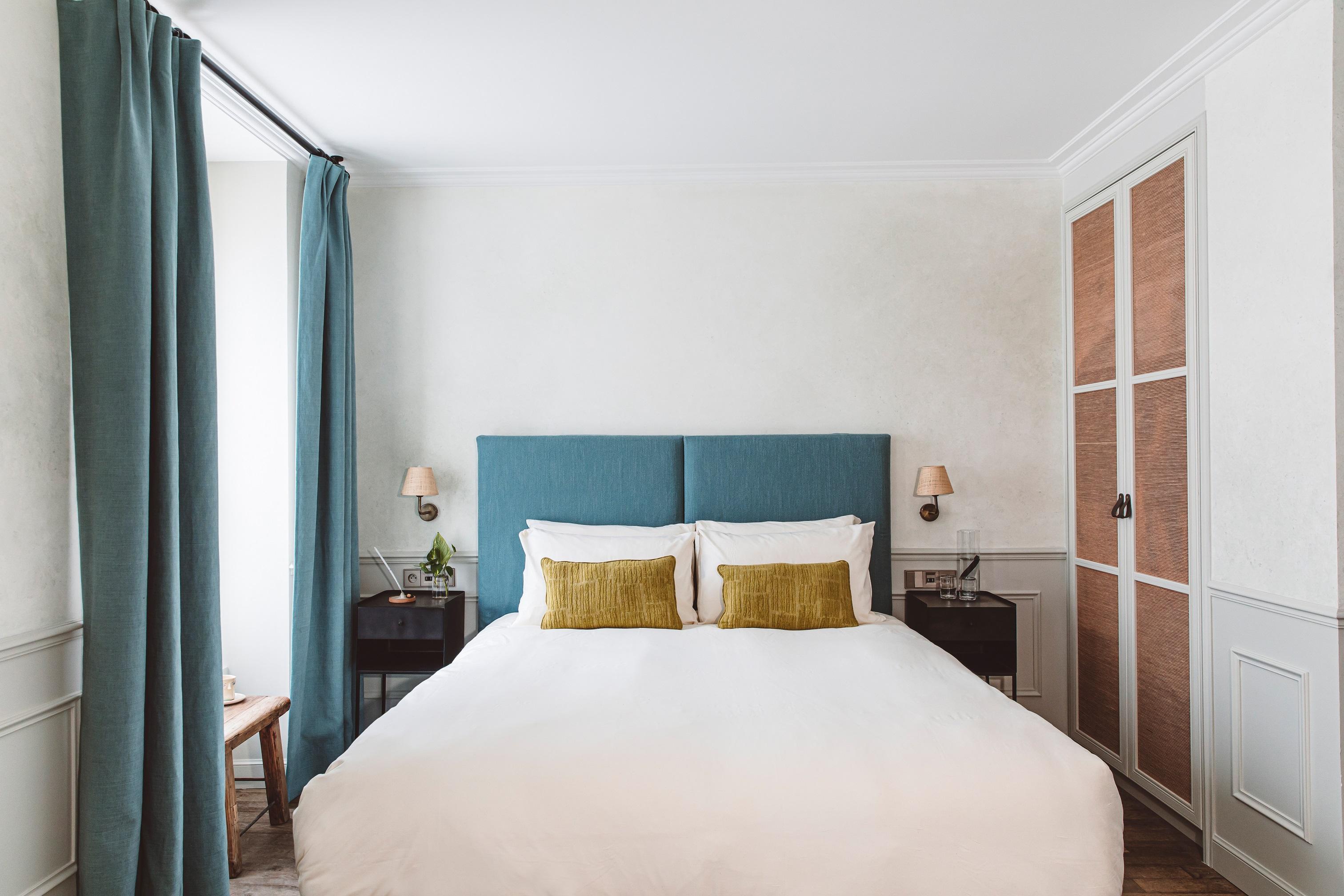 Hoy - Yoga Hotel Paris